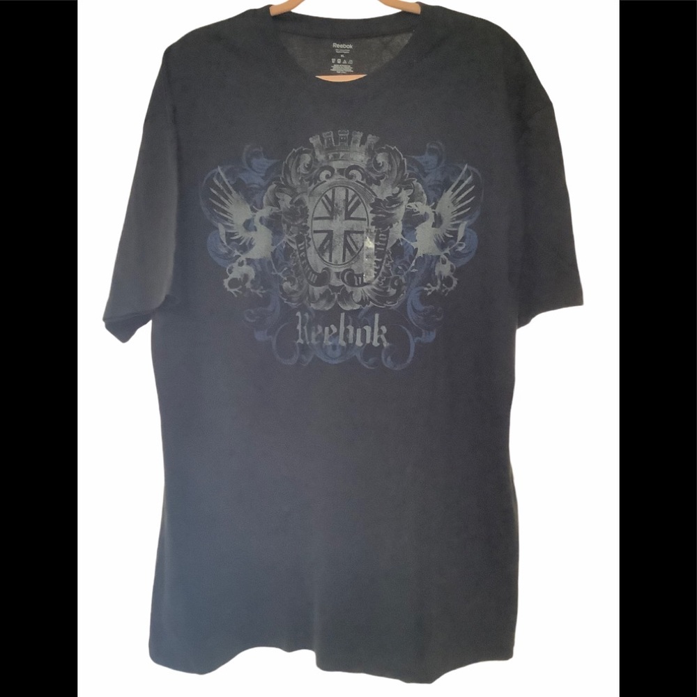 Reebok Men Tee Shirt Coat of Arms Graphic NWT Size XL